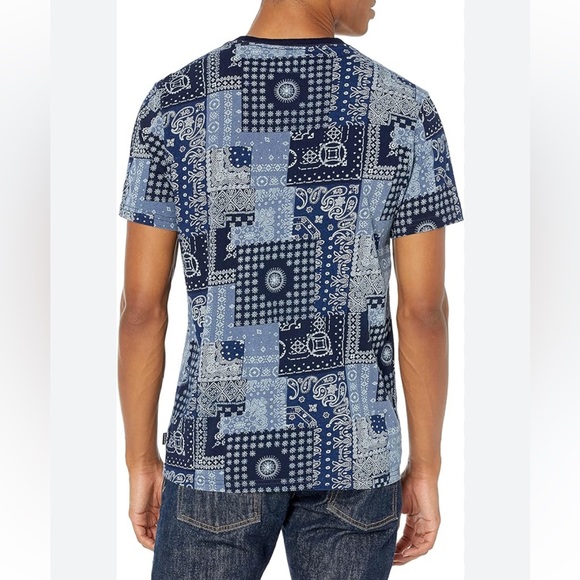 Lucky Brand Indigo Bandana Print Tee Shirt Men's XL - Picture 2 of 13